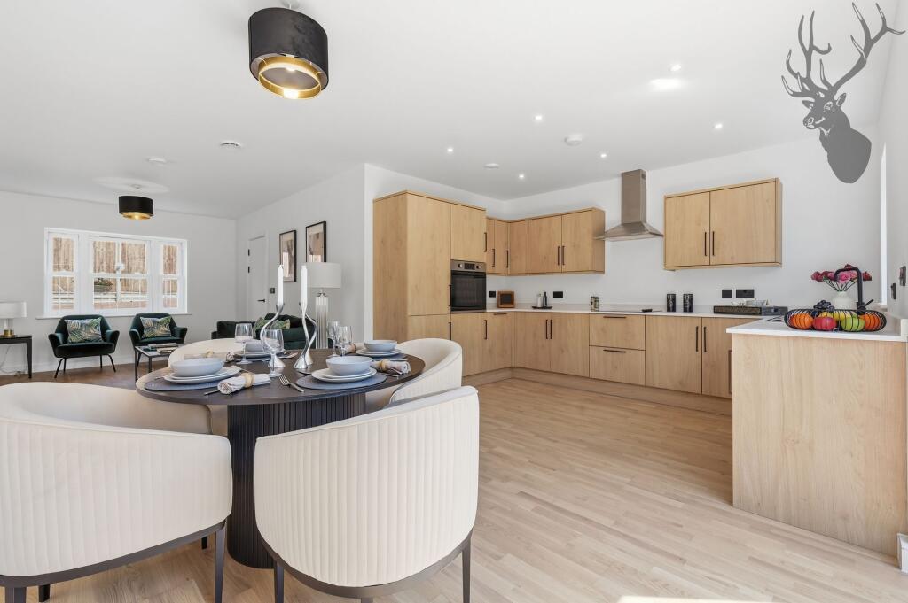 House in London - View 2