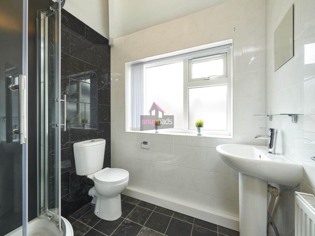 4 bedroom house for rent