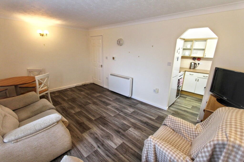 Bankside Court, Heaton Mersey SK4 3JD photo 3