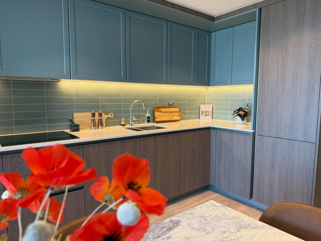 Apartment in London - View 5