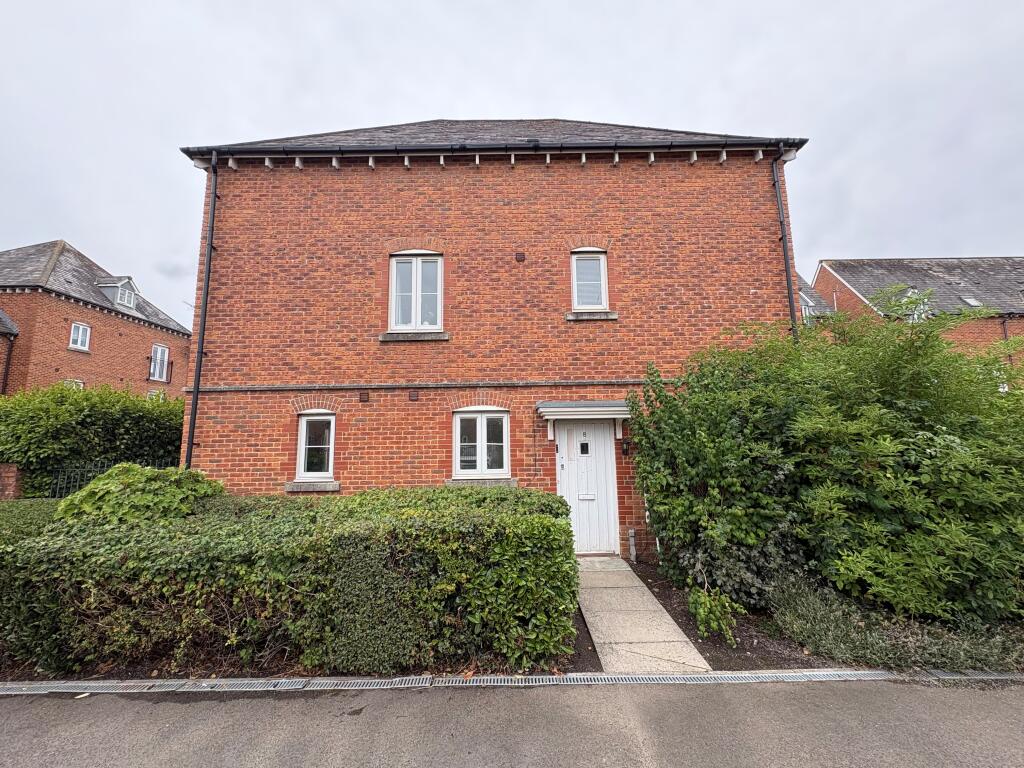 Main image of property: Panama Court, Newport