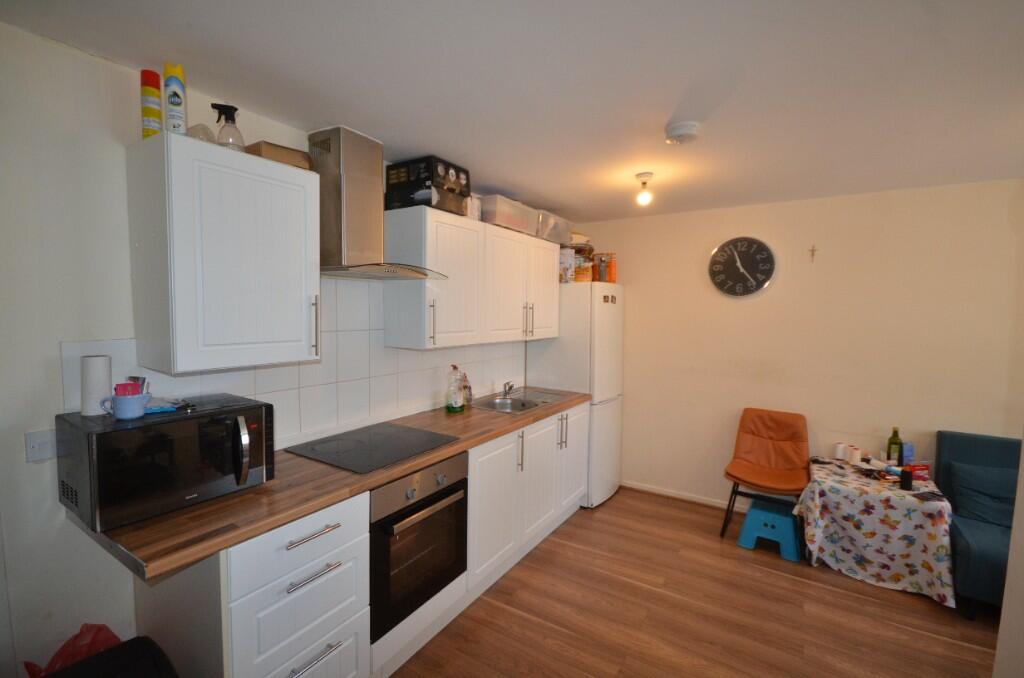 The Hide, Milton Keynes, Buckinghamshire, MK6 photo 3
