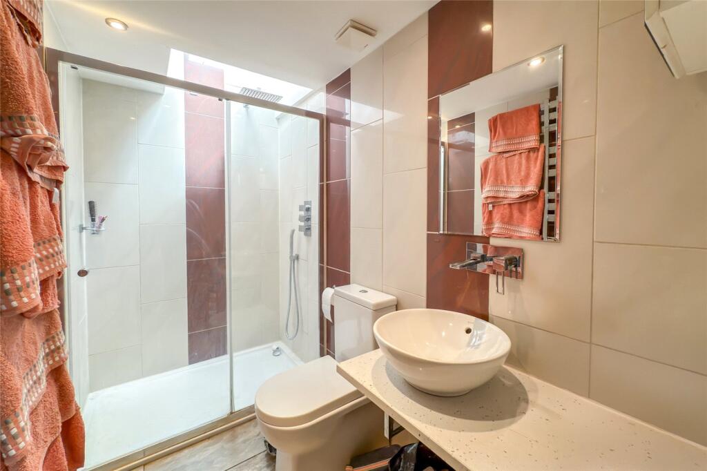 Additional image 11 of Tippendell Lane, Park Street, St. Albans, Hertfordshire, AL2