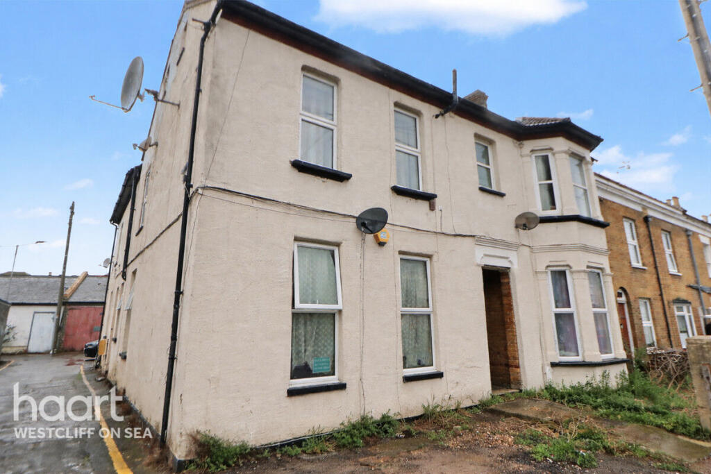 Main image of property: Park Street, WESTCLIFF-ON-SEA