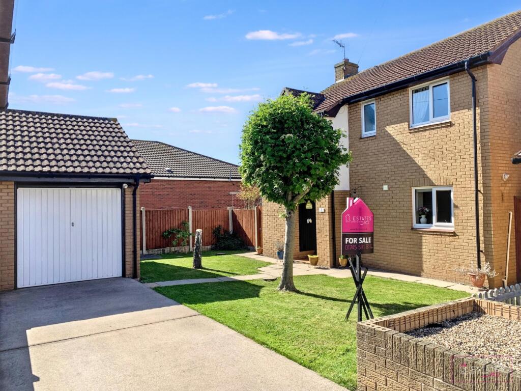 4-bed detached on Llys Bedwen, Rhyl, LL18 4LQ, £264,000