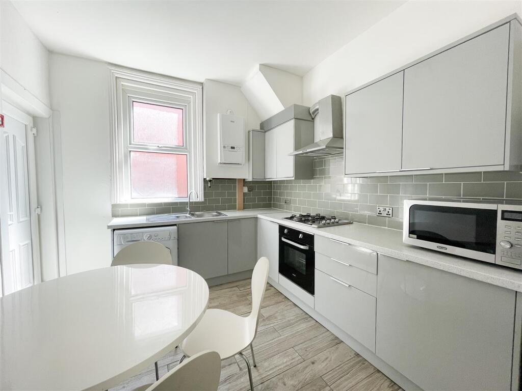 House in Sheffield - View 5