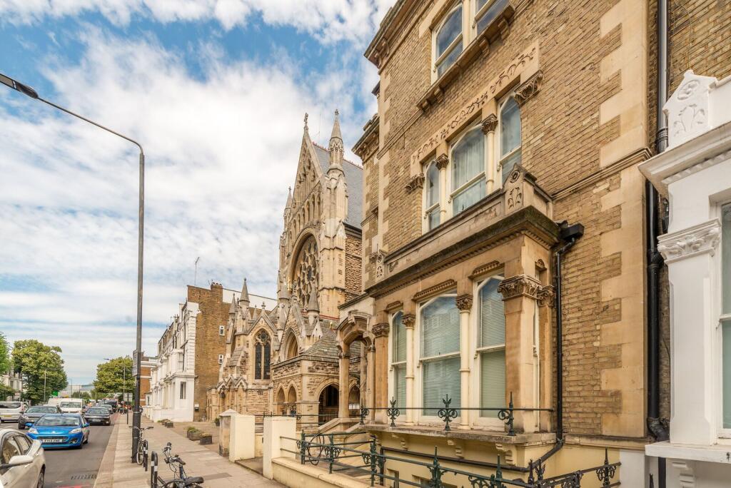 Apartment in London - View 4