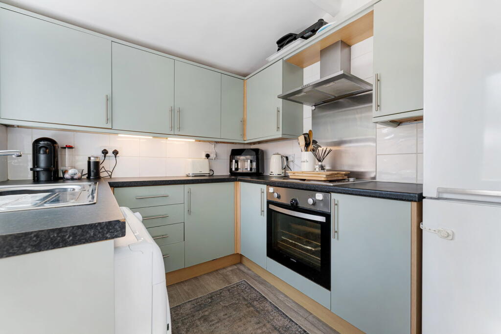 House in Leigh, Westleigh - View 3