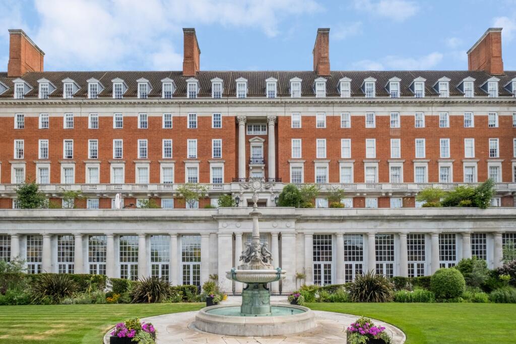 Main image of property: Richmond Hill, Richmond, TW10