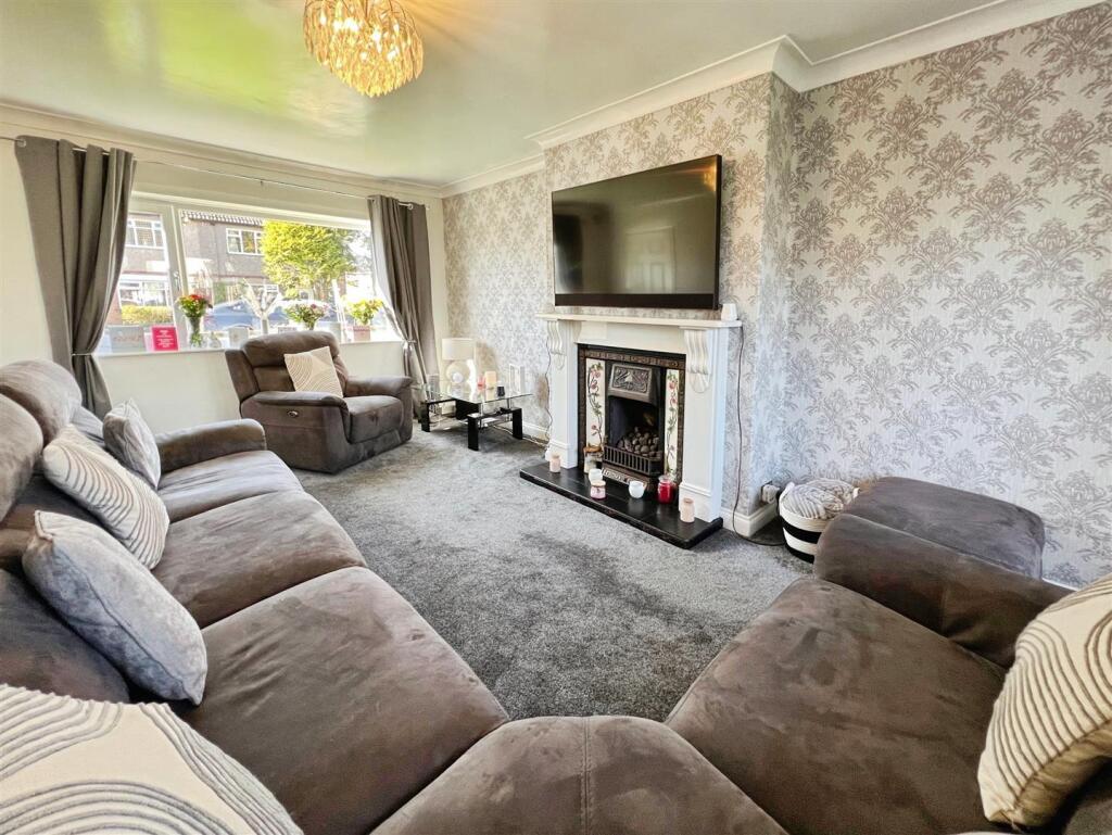 House in Bradford, Wrose - View 3