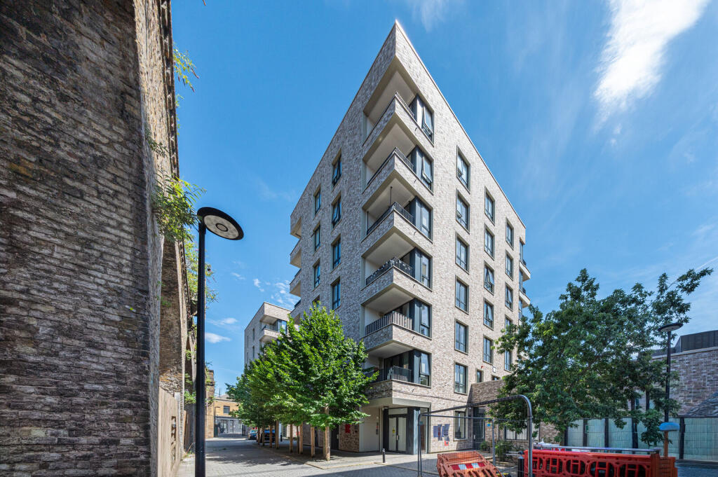 Main image of property: Coal Lane, Brixton, London, SW9