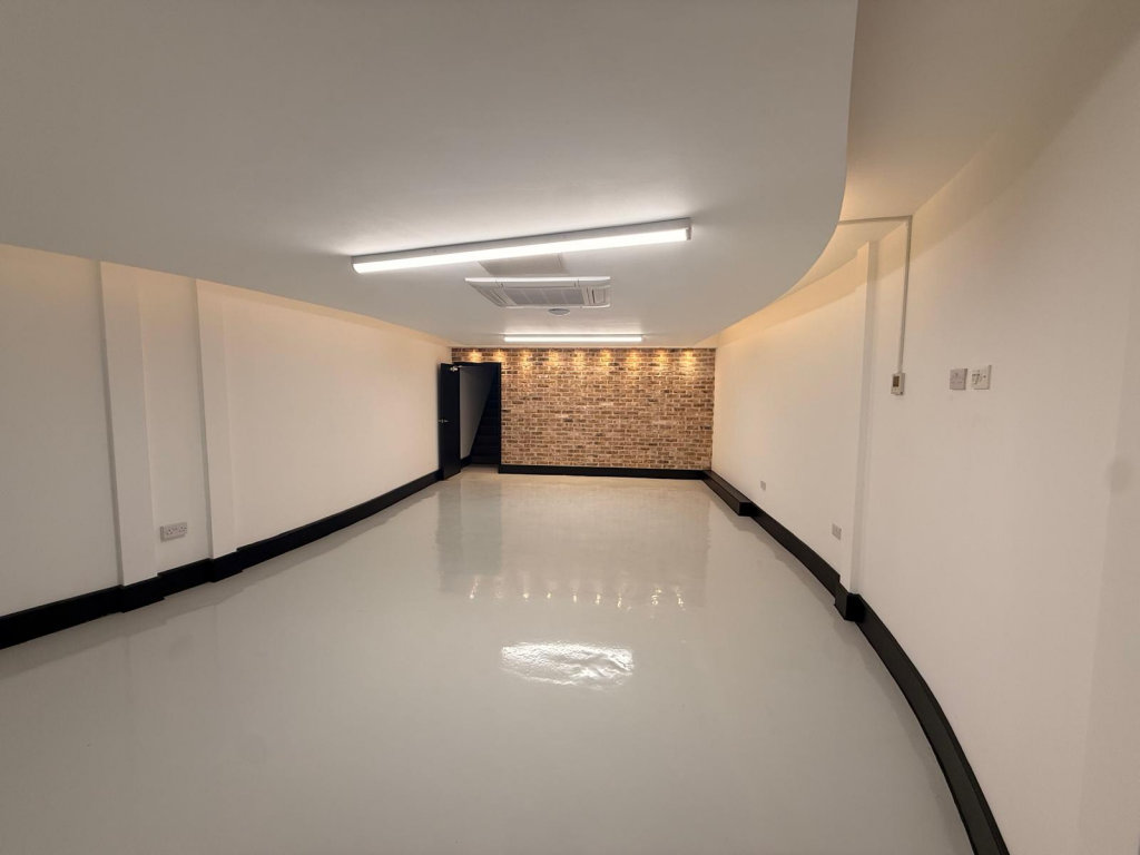 Flexible property space