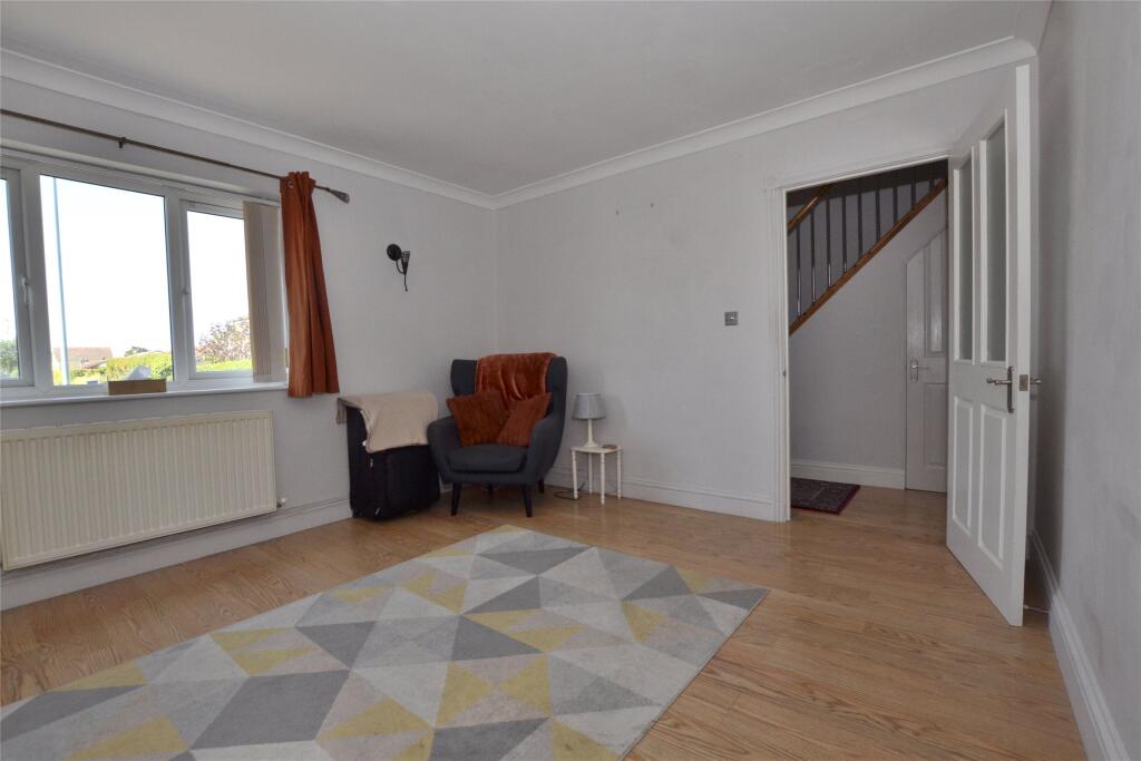 House in Tewkesbury, Innsworth - View 3