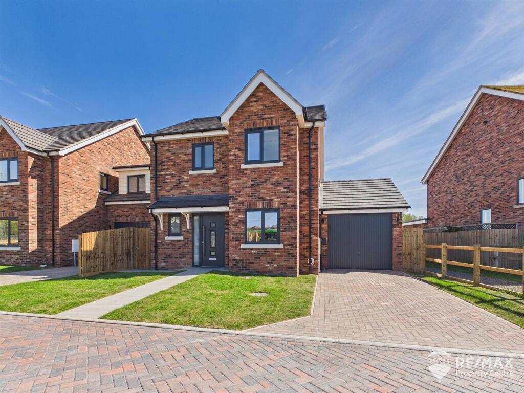 Main image of property: Oakley Gardens, Little Oakley, Harwich