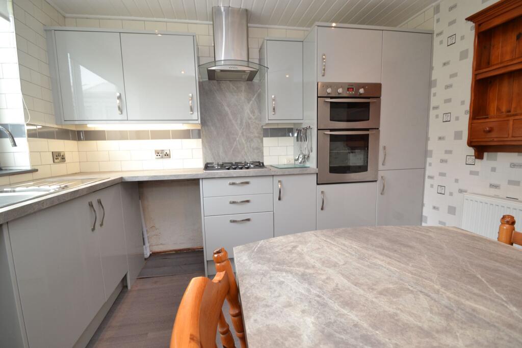 Additional image 11 of Leeds Road, Thackley,