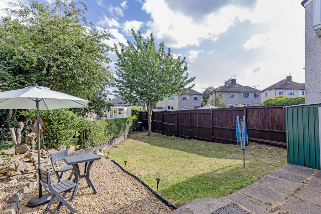 House in Sheffield, Handsworth - View 4