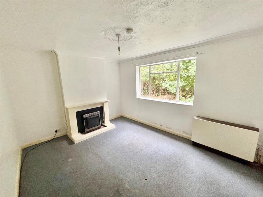 House in Bath - View 2