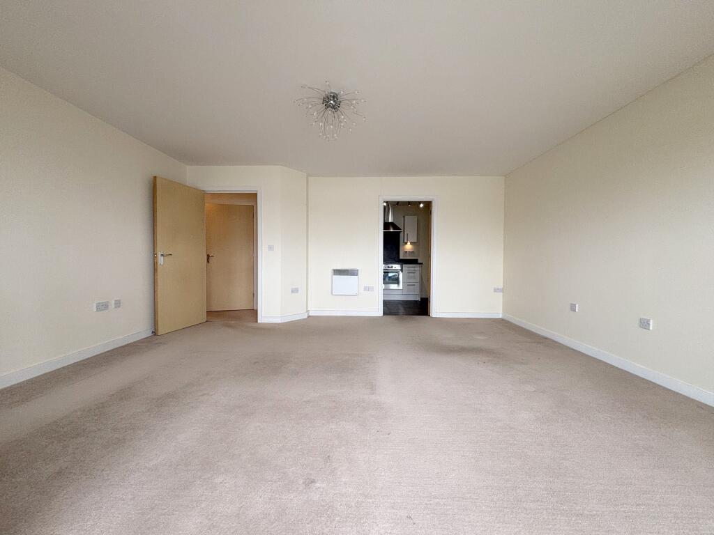 Apartment in Bournemouth - View 5