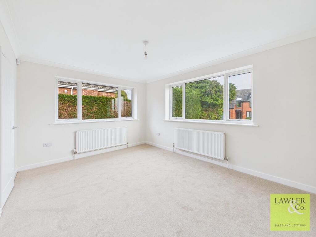Richmond Road, Romiley, Stockport, Cheshire, SK6 4PP photo 4
