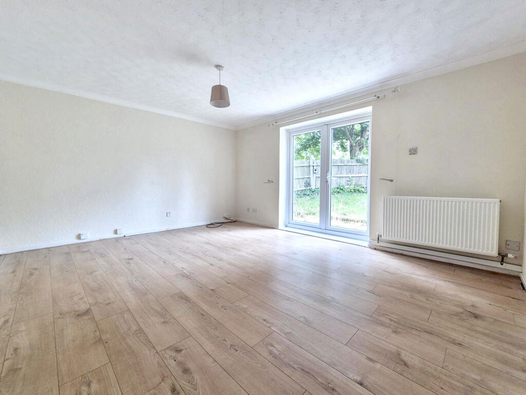 Apartment in South Tyneside, North East - View 5