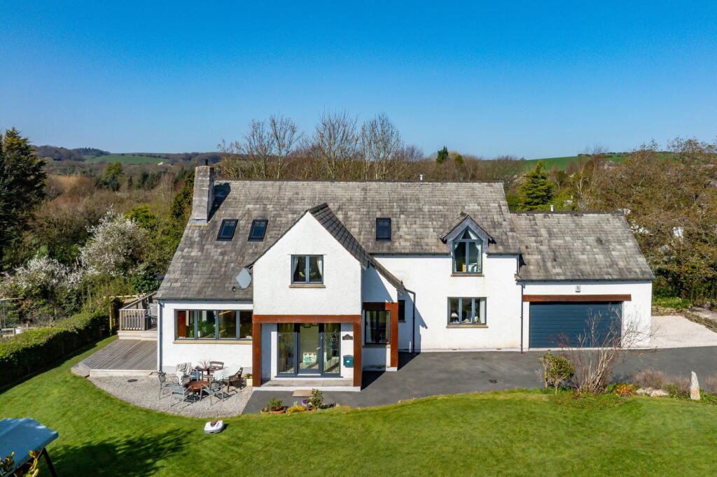 Main image of property: The Parrock, Main Street, Arkholme, LA6 1AU