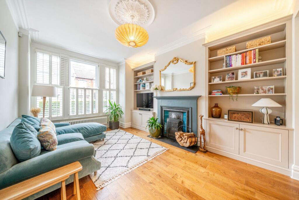 Main image of property: Blenheim Gardens, Brixton, London, SW2