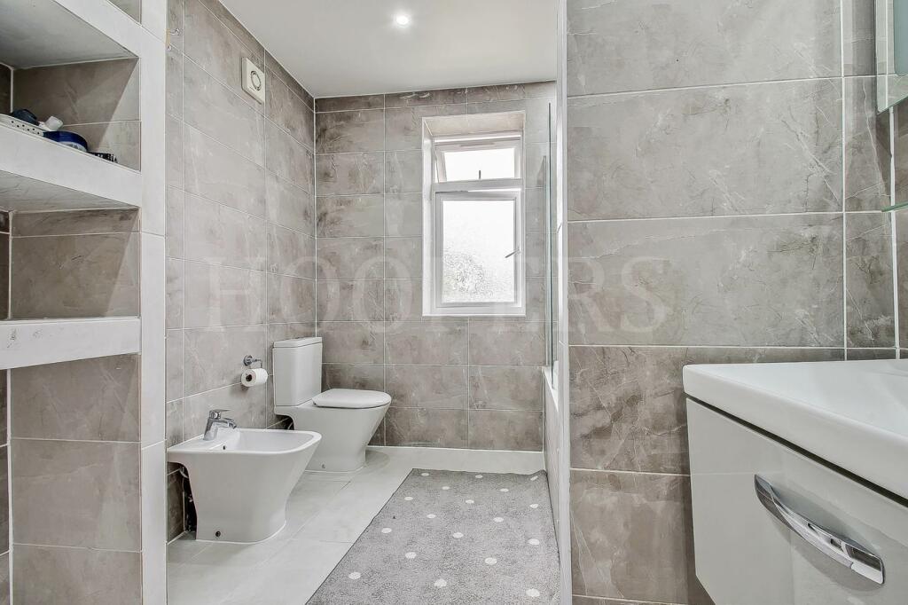 House in London - More