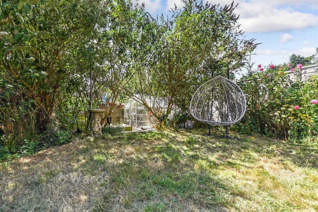 House in Ashford, Bybrook, Repton Park North - View 3