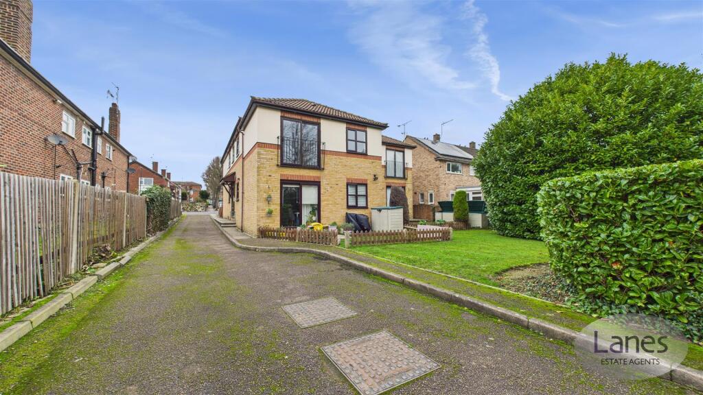 Main image of property: Thrush Court, Queens Road, Enfield