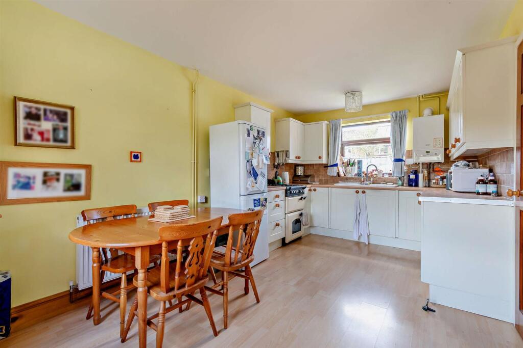 Additional image 3 of Grafton Lane, Bidford-On-Avon, Alcester