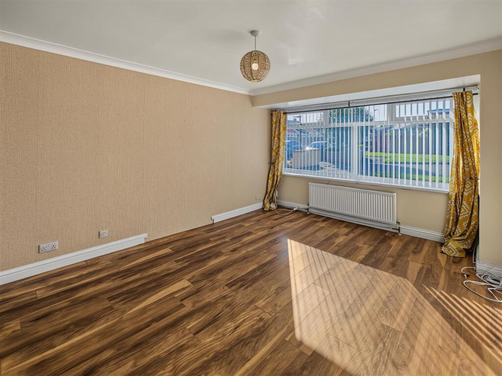 House in Sunderland, Longmeadows - View 4