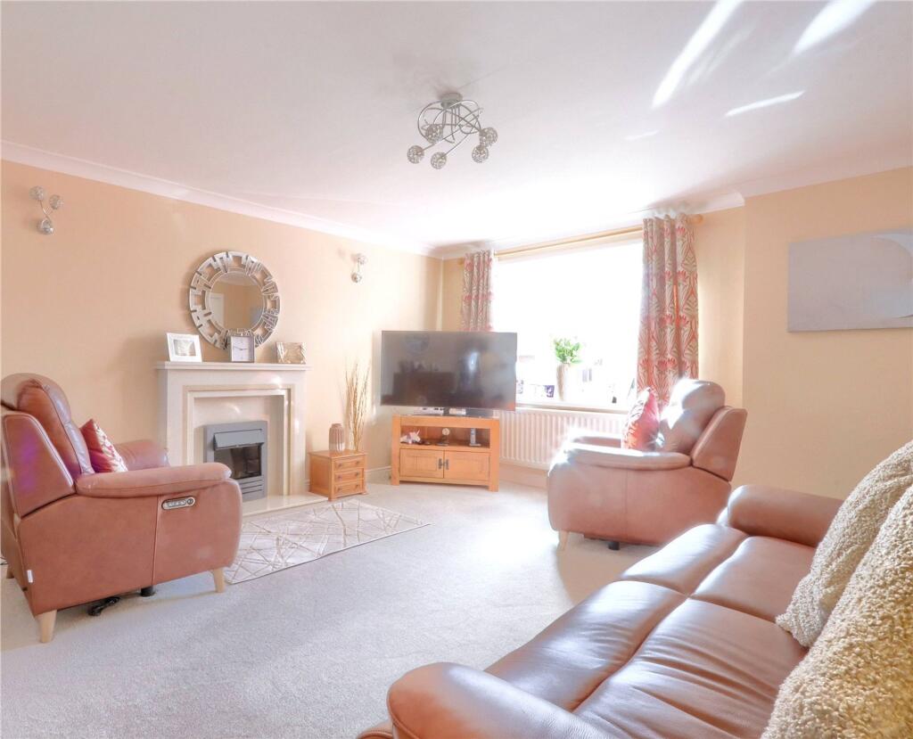 House in Stockton-on-Tees - View 4