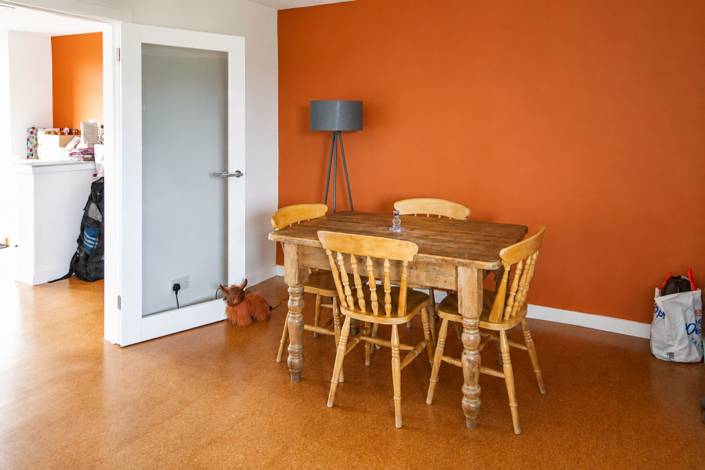 Manhattan Cottage, County Stables, The Old Racecourse, Lewes, East Sussex, BN7 photo 4