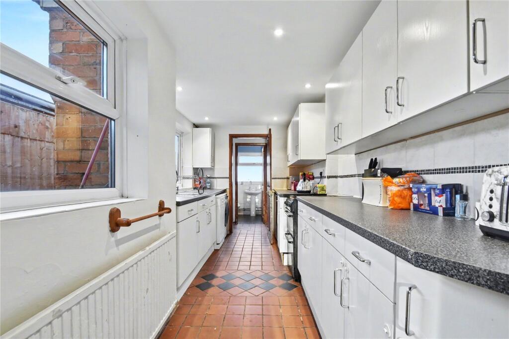 St. Nicholas Street, Droitwich Spa, Worcestershire, WR9 - View 2