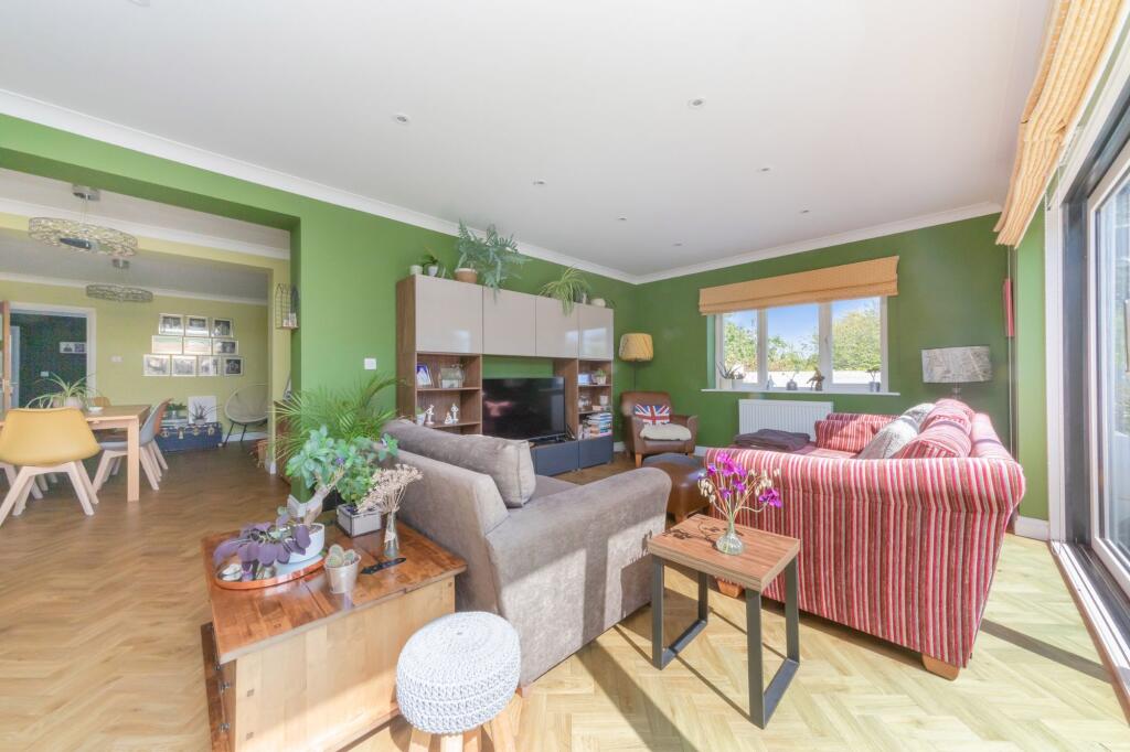 Houndean Rise, Lewes, BN7 photo 2