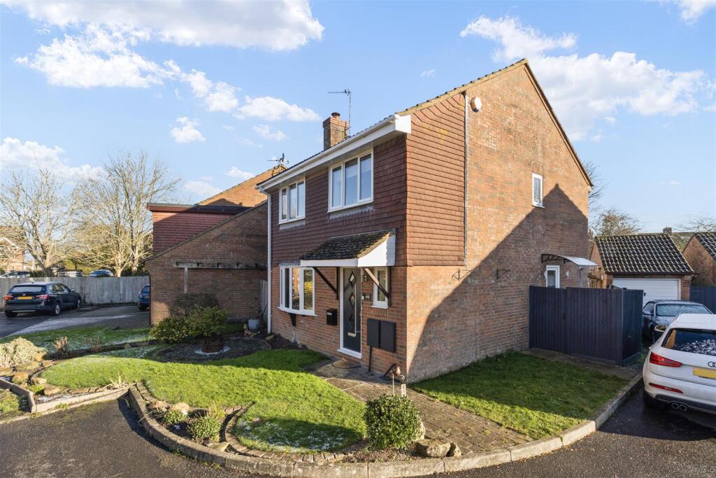 Main image of property: Beuzeville Avenue, Hailsham