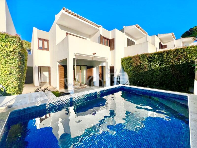 Main image of property: Algarve, Albufeira