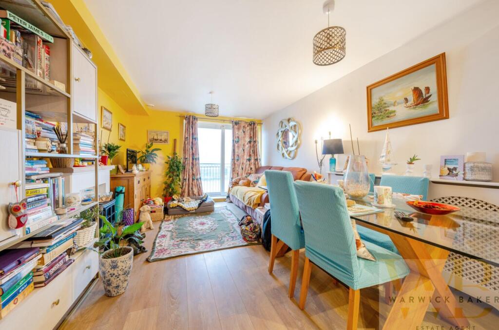 Apartment in Adur, Shoreham Beach, Kingston Buci - View 2