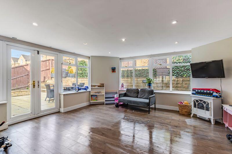 Additional image 9 of Agincourt Drive, Bingley