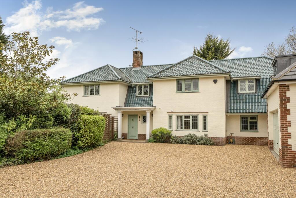 Main image of property: Greys Road, Henley-on-Thames, Oxfordshire, RG9