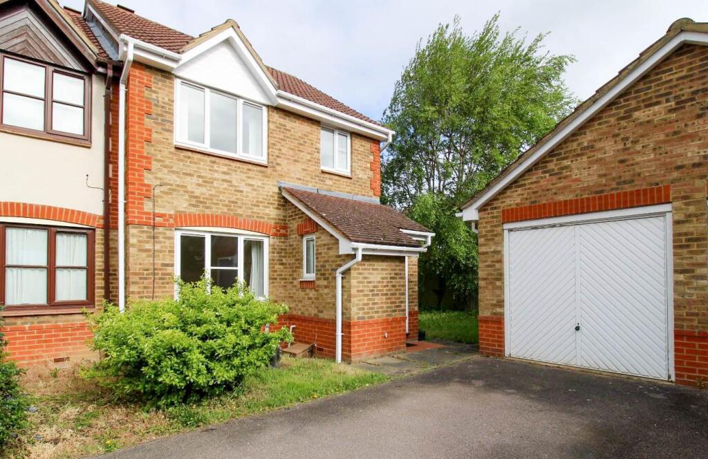 Main image of property: Moore Close, Cambridge