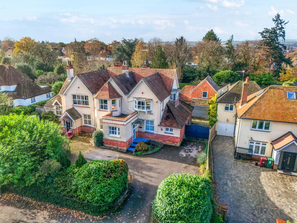 Main image of property: Shinfield Road, Reading, Berkshire, RG2