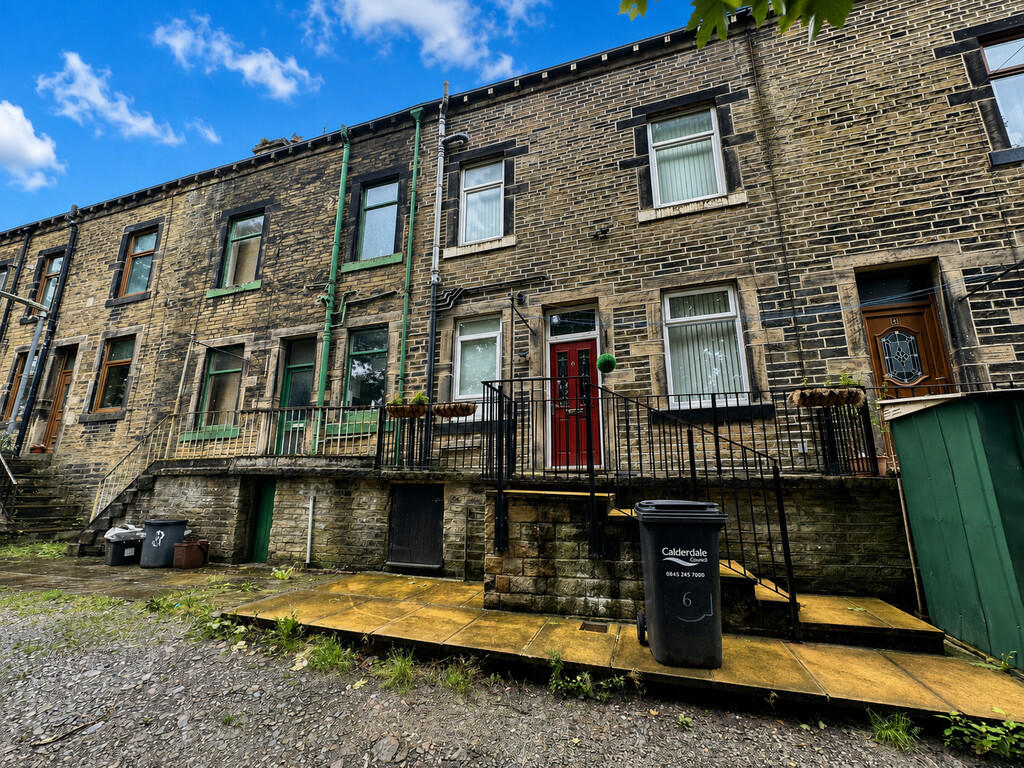 House in Calderdale, Todmorden - View 4