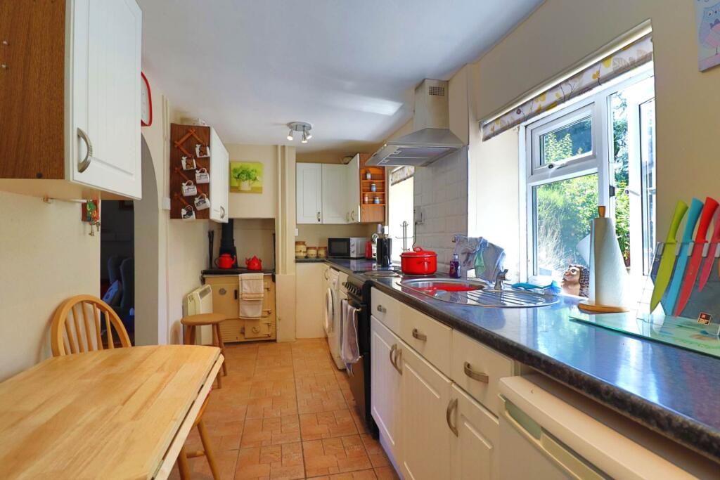 House in Swindon - View 4