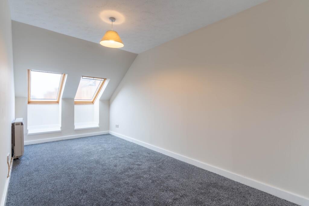 Crawley Court, West Street, Gravesend, Kent, DA11 - View 4