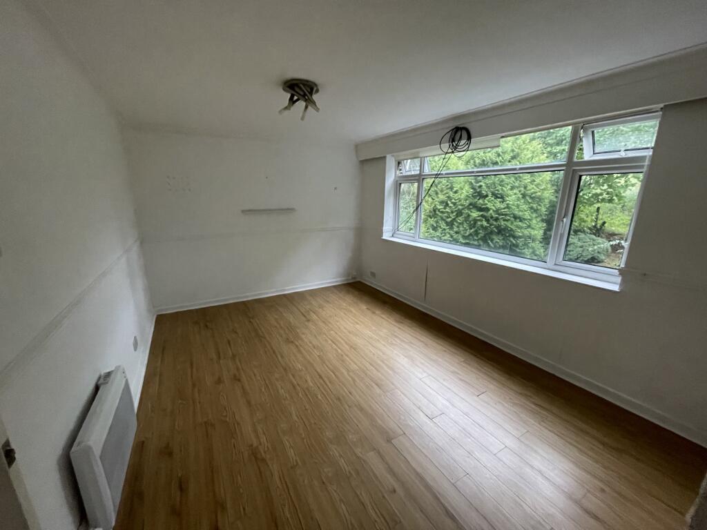 Apartment in Bury, Greater Manchester - View 2