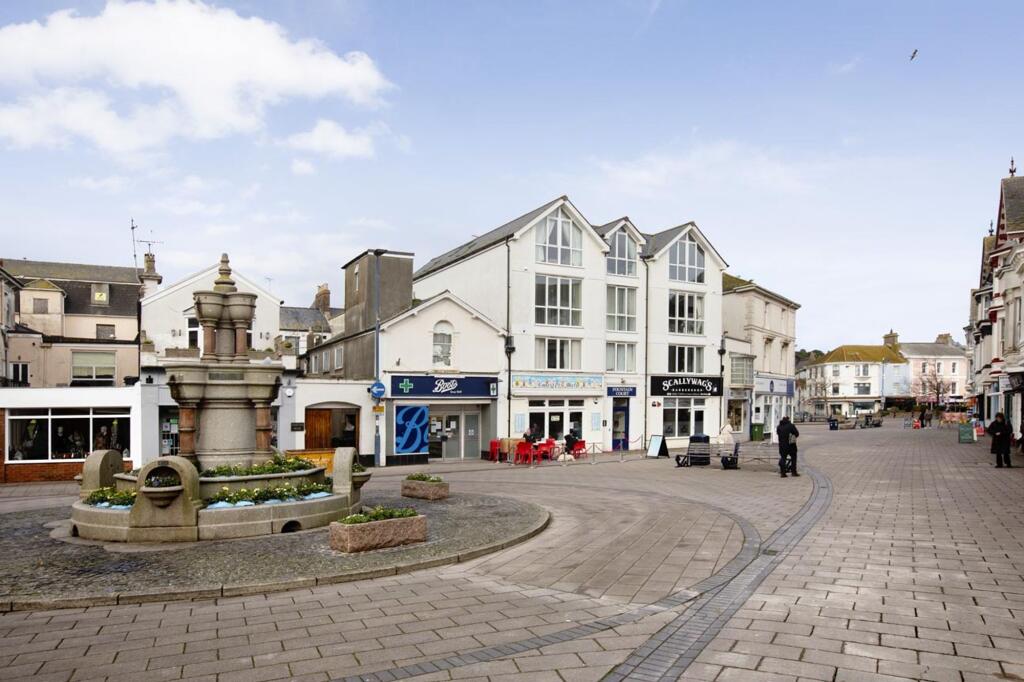 Main image of property: Little Triangle, Fountain Court, TQ14
