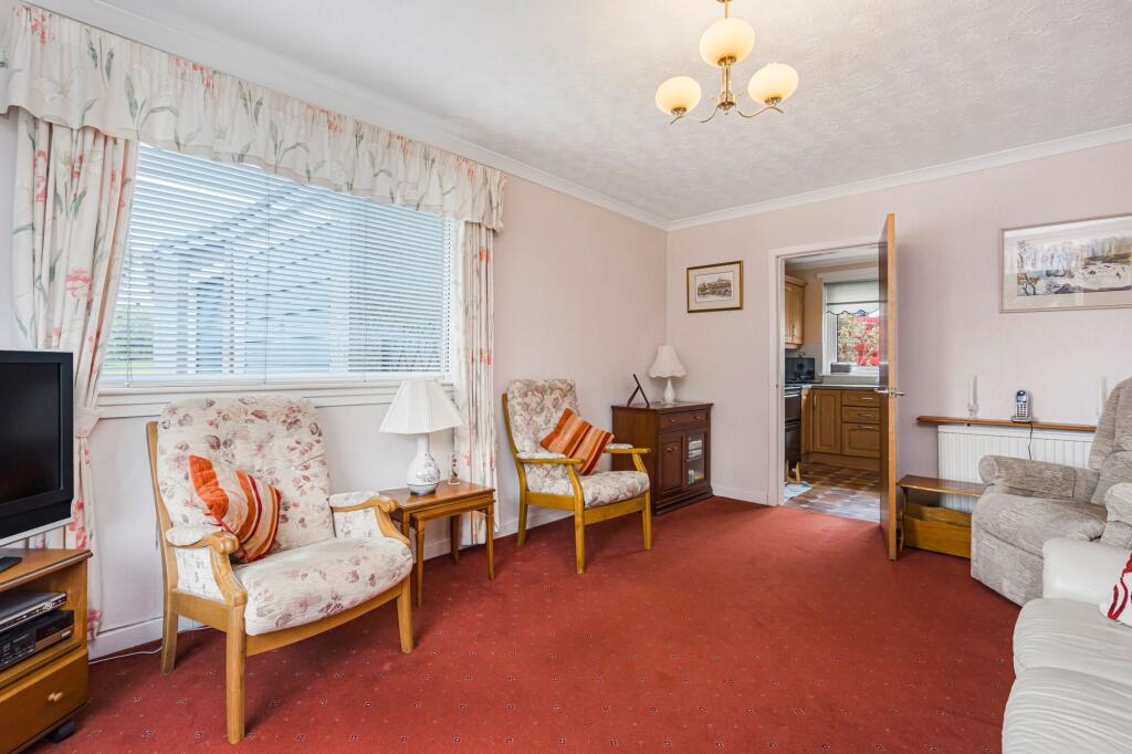 House in Polmont, Falkirk - View 5