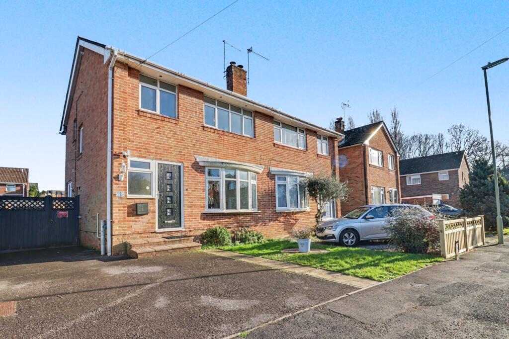 Main image of property: Fratton Way, Fair Oak, SO50