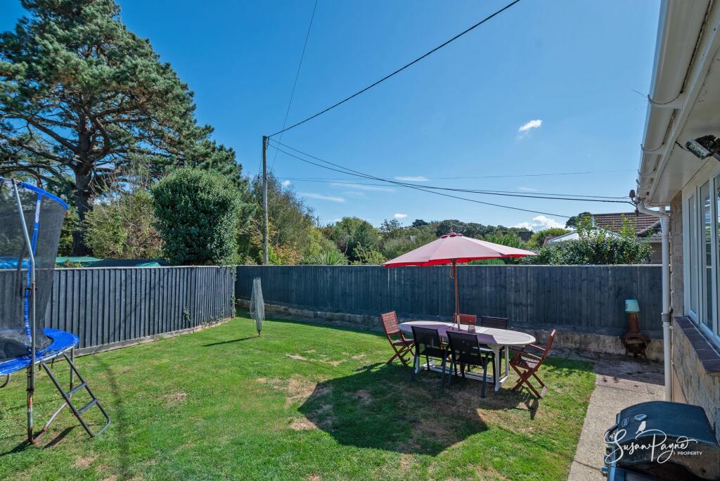 House in Newport, Brighstone - View 2